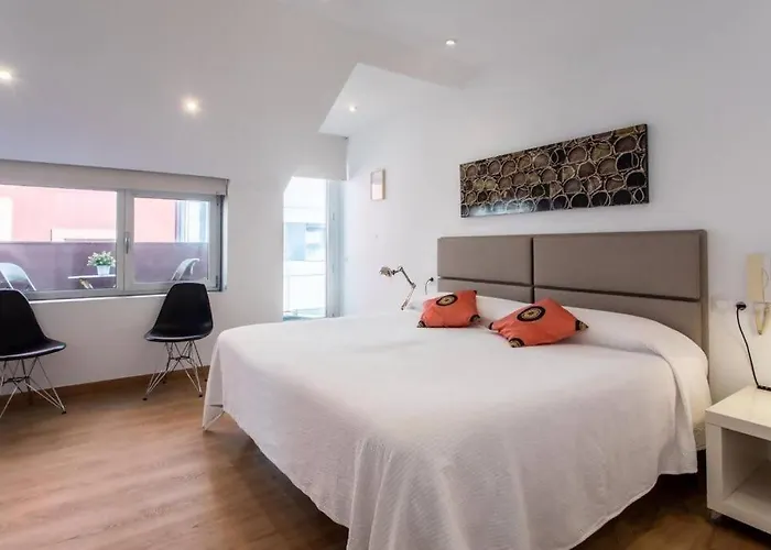 Tranquilidad, Centrica Y Playa 拉科鲁尼亚